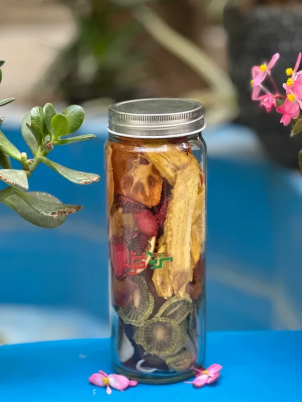 مخلوط 12 میوه شیشه استوانهای